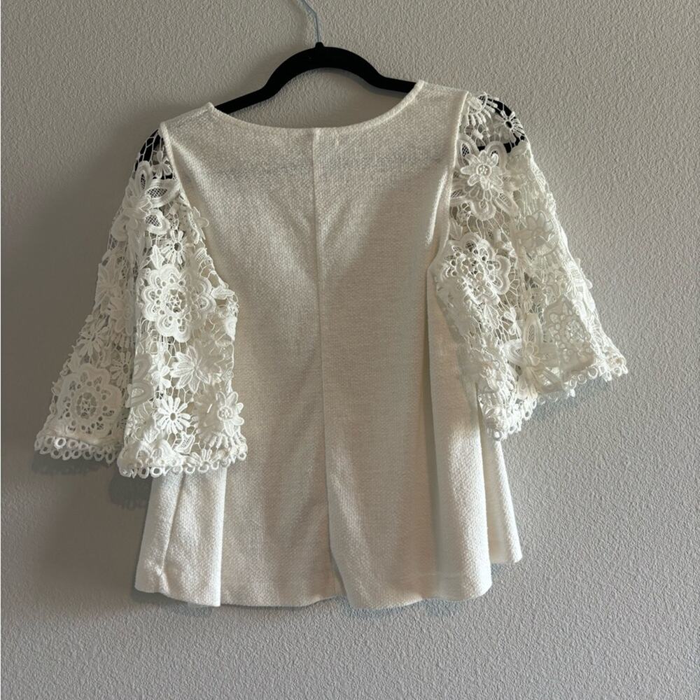 Anthropologie Eri + Ali Samara White Crochet Lace Bell Sleeve Top sz XS - Picture 7 of 8